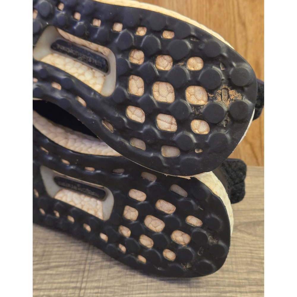 Adidas UltraBoost 4.0 Running Shoes Women's Size 7.5 Black White - Picture 7 of 11